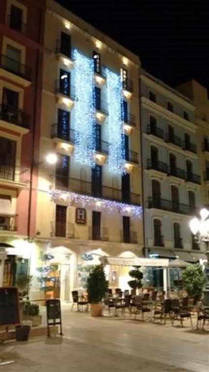 Placa De La Font Ταραγόνα Εξωτερικό φωτογραφία